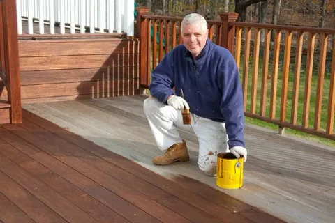 Seal Stain and Protect Wood Fences